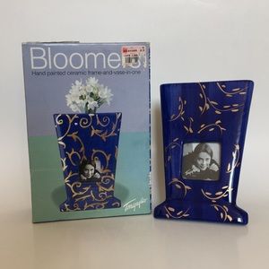 Bloomers Ceramic Hand Painted Frame-&-Vase in one
